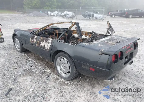 1993 Chevrolet Corvette z USA, uszkodzony, nr VIN 1G1YY33P1P5103178